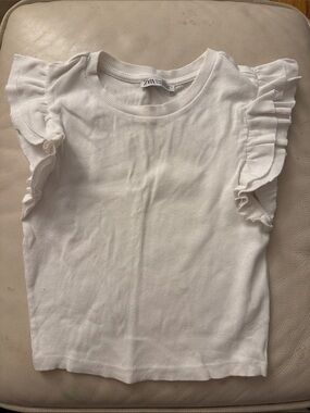 Zara White Ribbed Tank with Ruffle Sleeves - medium